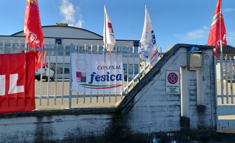 Crisi Ceramiche Ascot-Dom: sciopero e presidio contro lo spegnimento del futuro